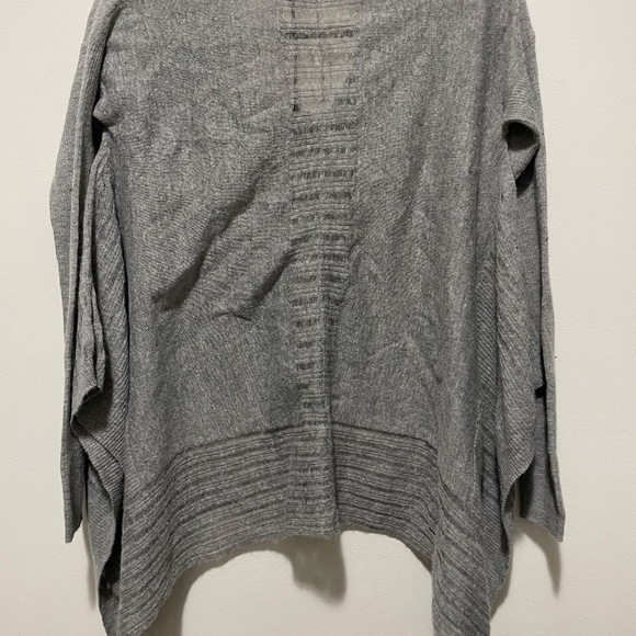 AllSaints Women's Mara V-Neck sweater - Picture 2 of 3